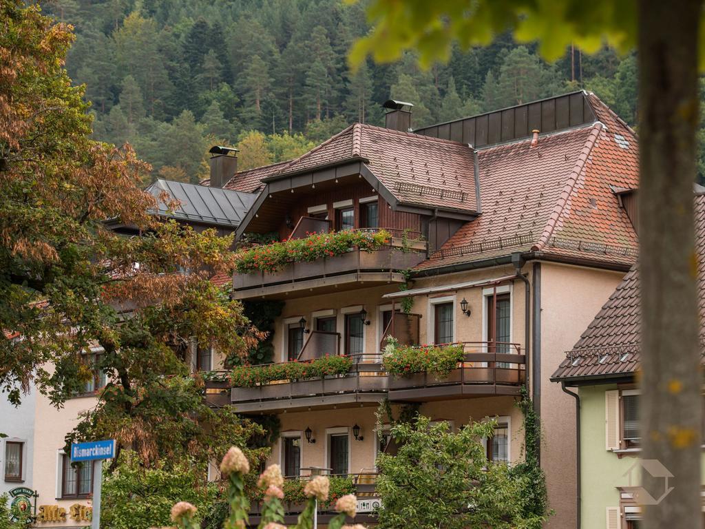Hotel Restaurant Alte Linde Bad Wildbad Εξωτερικό φωτογραφία