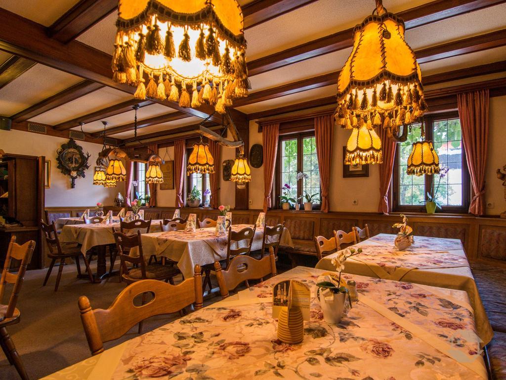 Hotel Restaurant Alte Linde Bad Wildbad Εξωτερικό φωτογραφία