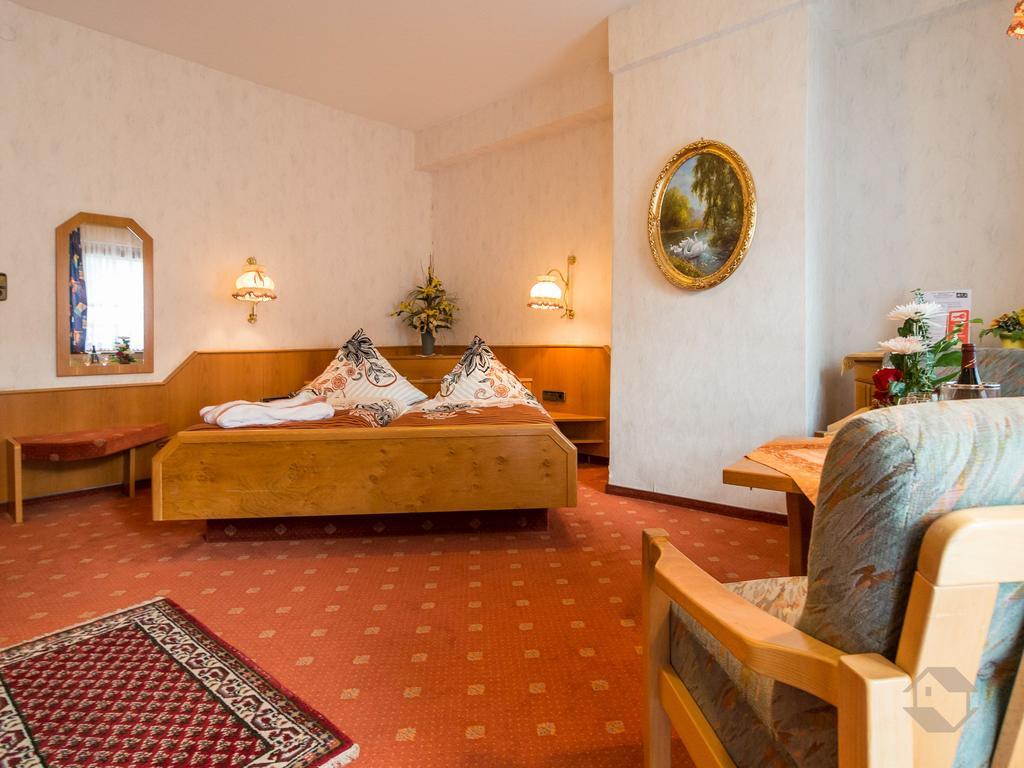 Hotel Restaurant Alte Linde Bad Wildbad Εξωτερικό φωτογραφία