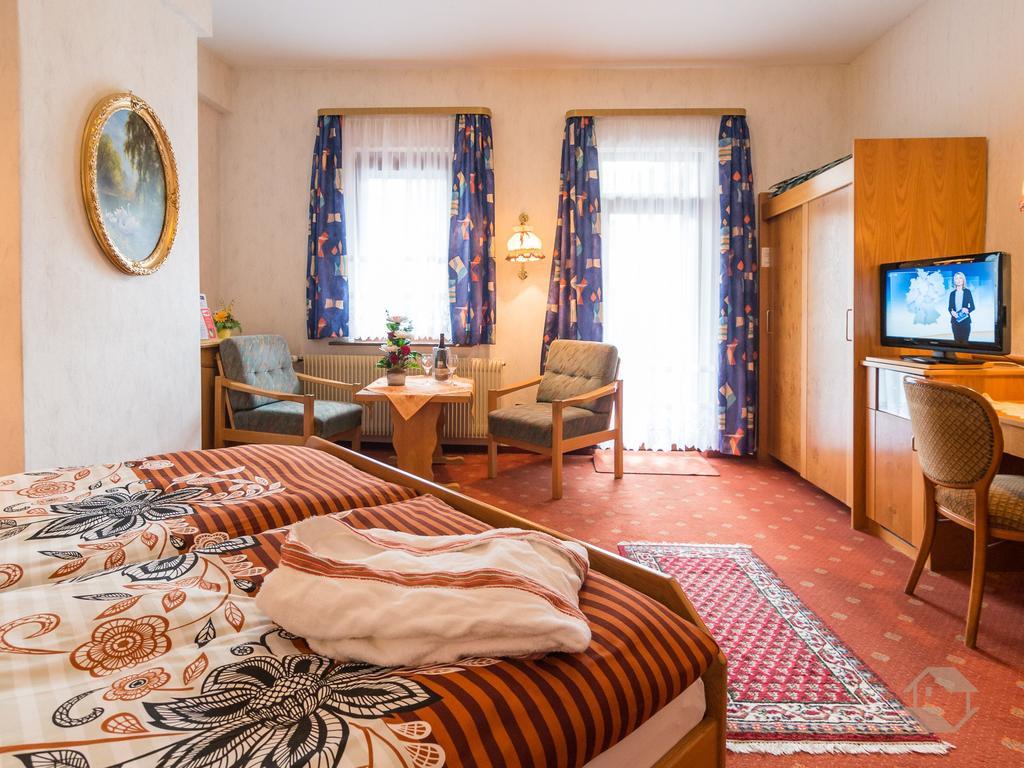 Hotel Restaurant Alte Linde Bad Wildbad Εξωτερικό φωτογραφία